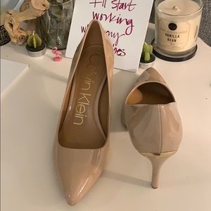 Nude Calvin Heels, Brand New!